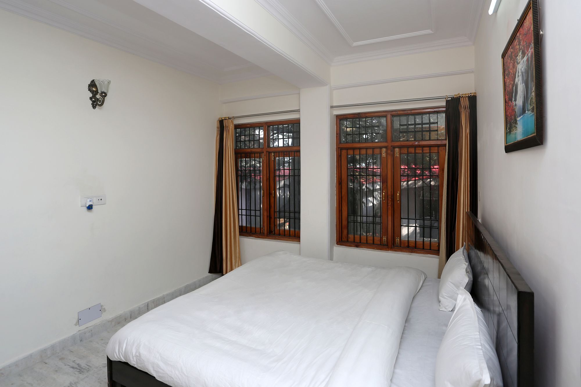 Apartment Oyo 9102 3bhk Pinewood Valley *