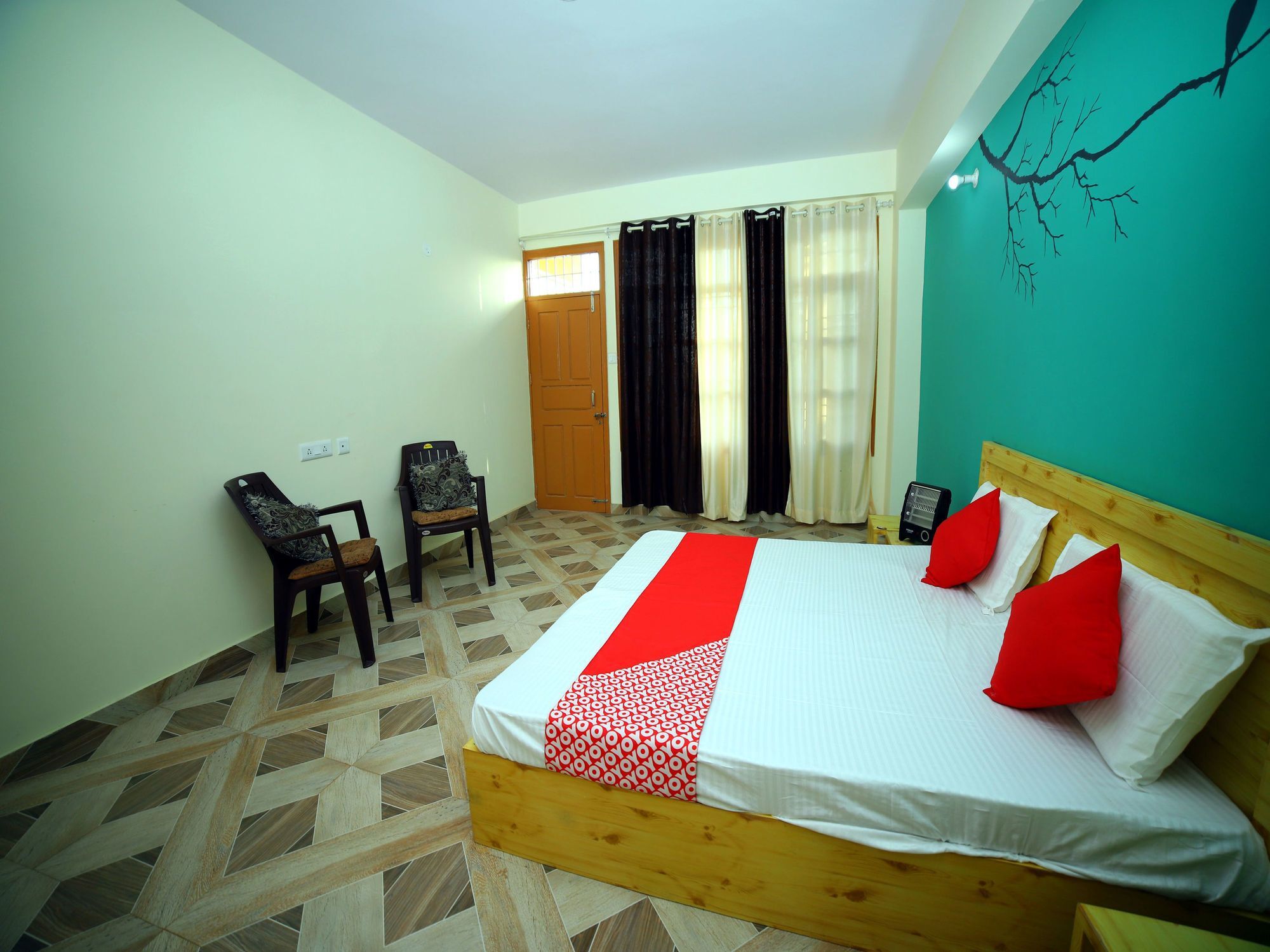 Oyo 13249 Natures Paradise 2bhk Bharari Apartment Shimla