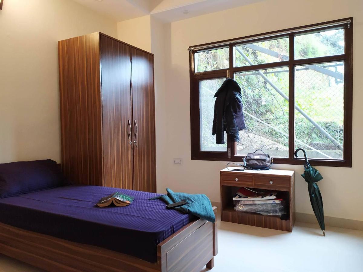 Hostel Gypsy - *
