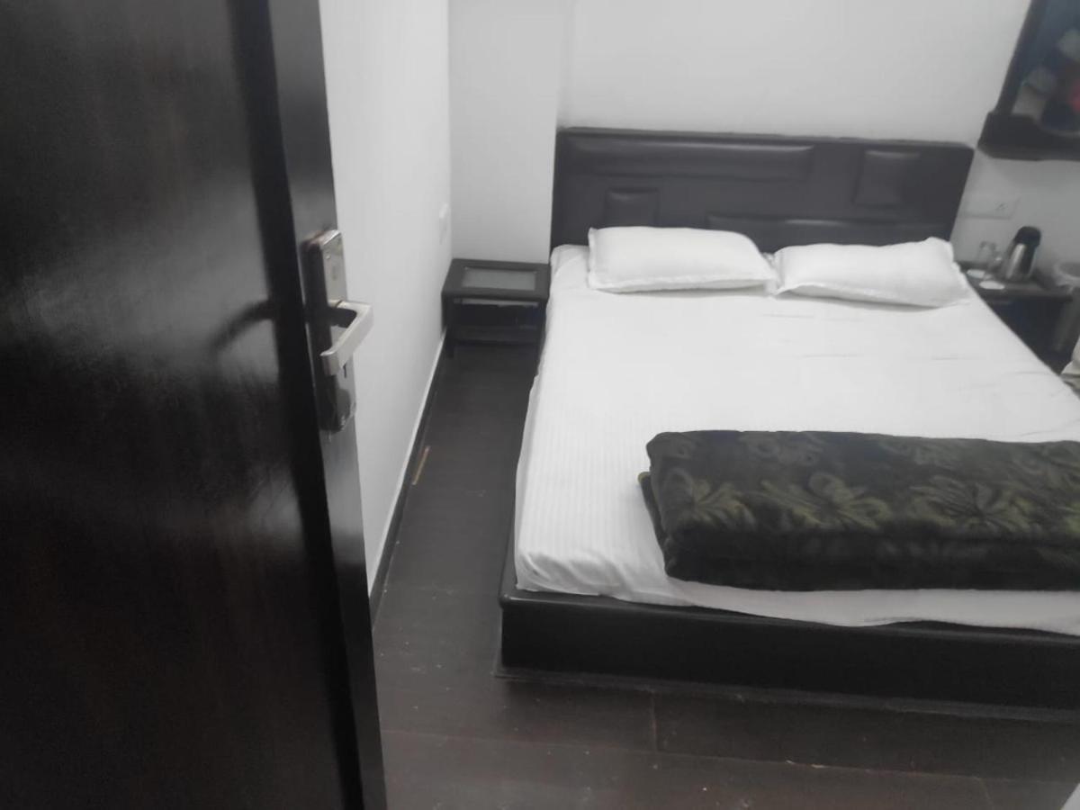 Exotic Naturals Hostel *