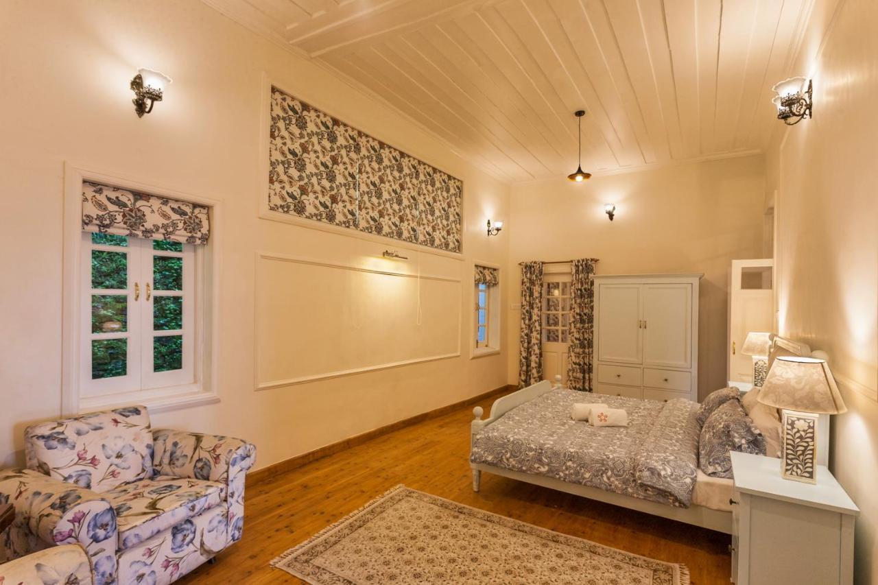 Saffronstays Norwood Cottage,