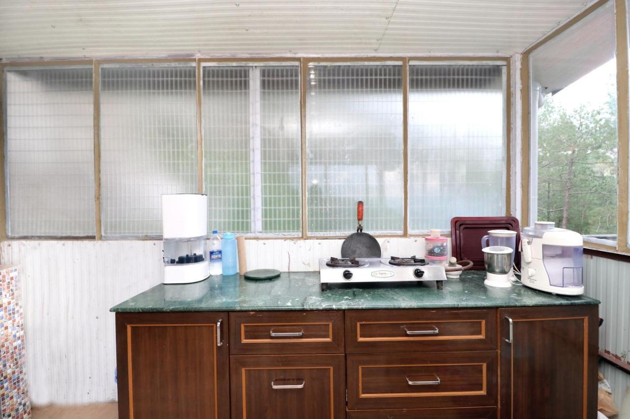 Valley View 2bhk Abode Near Isbt, Tutikandi Apartment Shimla