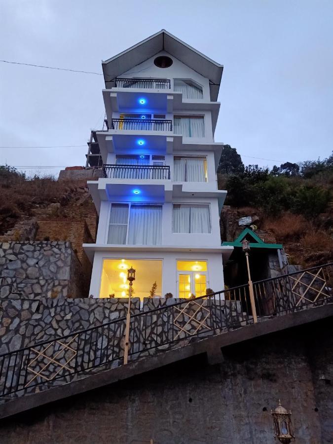 Aranyavilas Bed & Breakfast Shimla