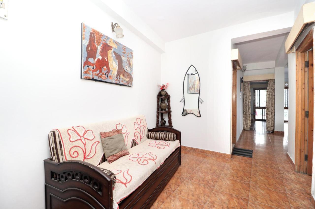 Valley View 2bhk Abode Near Isbt, Tutikandi Shimla