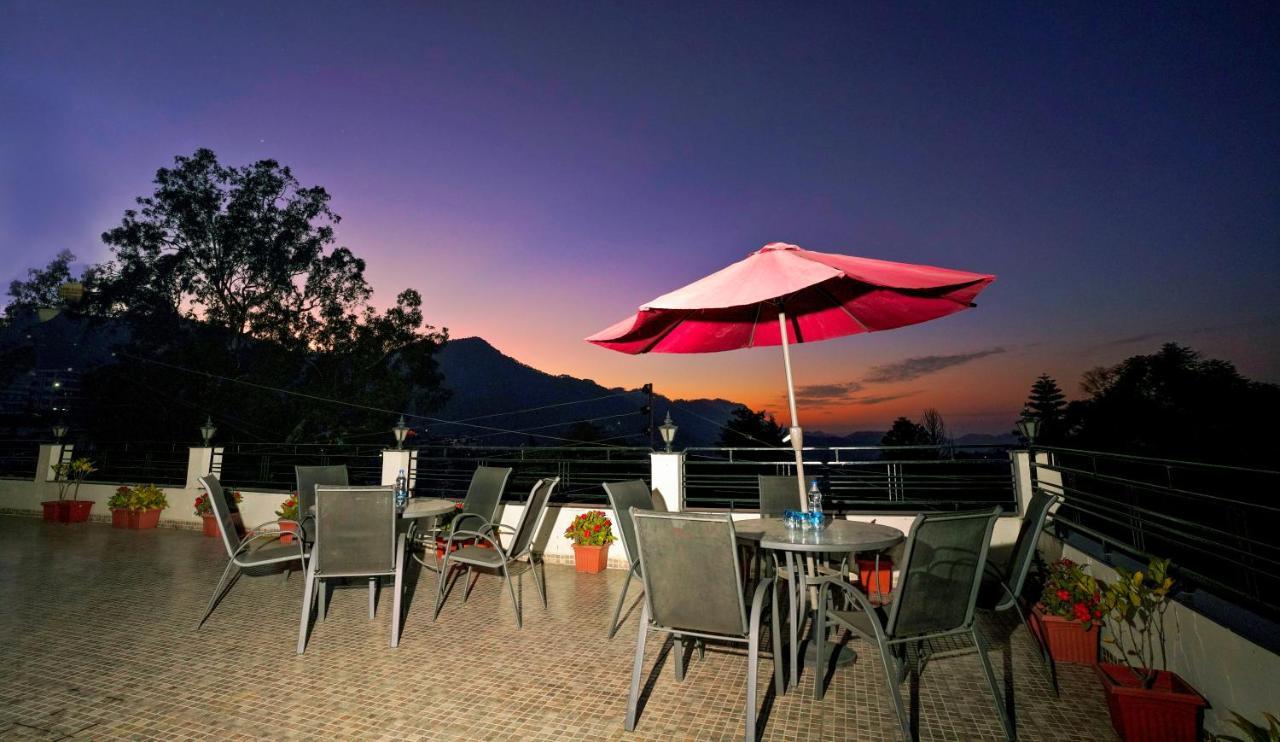 Mayur Bar And Restaurant Hotel