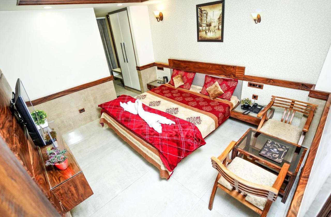 Hotel Mayur Bar And Restaurant