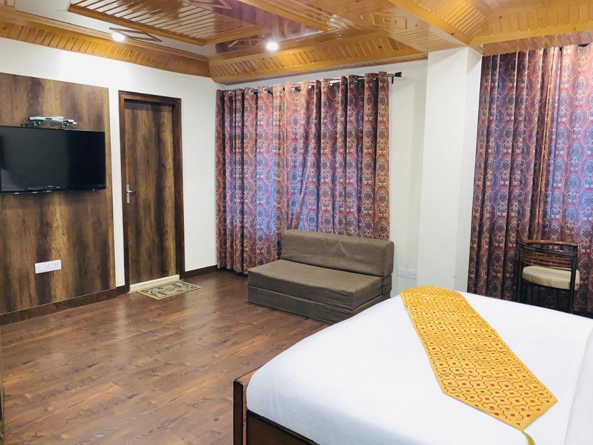 Hotel Dusk N Dawn Shimla