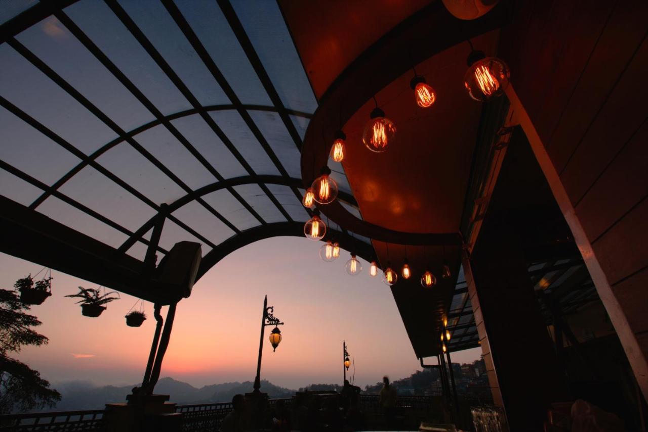 Willow Banks - Boutique 4 Star On The Mall Road 4* Shimla