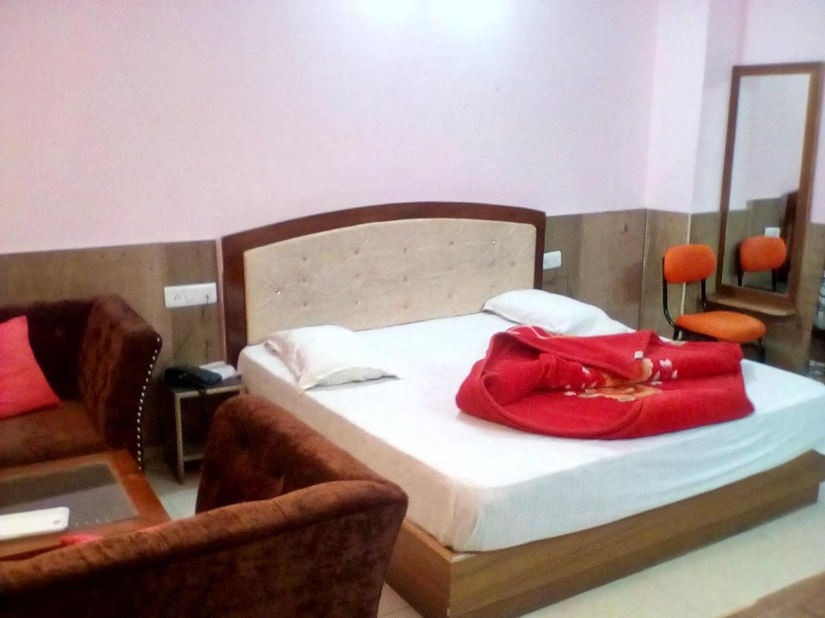 Ivy Hotel 3*