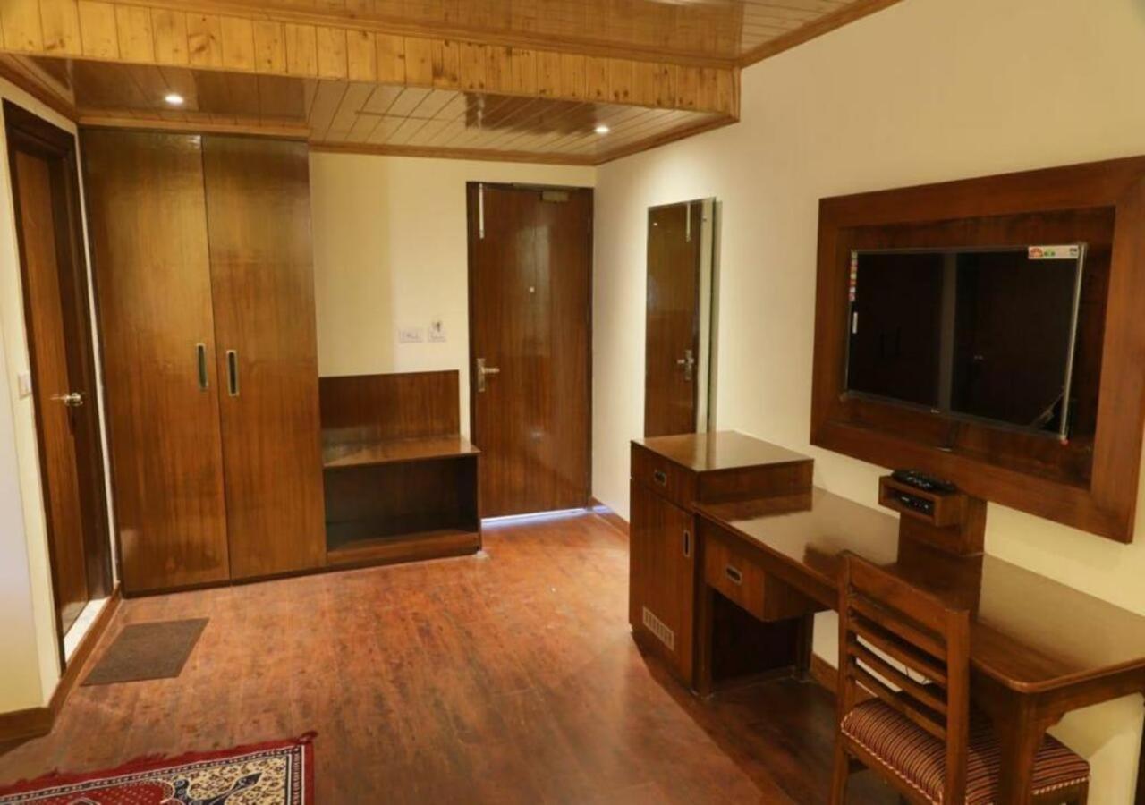 Hotel The Alpine Retreat Shimla